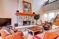 Stonegate Townhomes By East West *