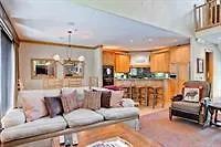 Stonegate Townhomes By East West *