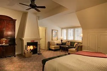 Aparthotel Poste Montane By East West