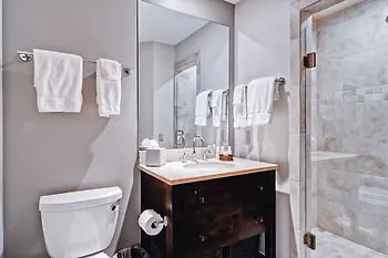 The Meadows Townhomes By East West Apartment *