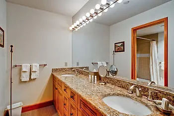 Apartment The Meadows Townhomes By East West