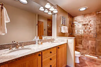 Otel Highlands Area By East West Hospitality Beaver Creek