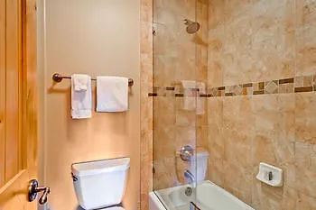 Ridgepoint Townhomes * Beaver Creek