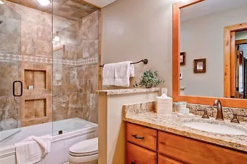 Ridgepoint Townhomes Apartment Beaver Creek