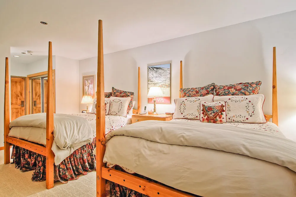 Kiva By East West 4* Beaver Creek
