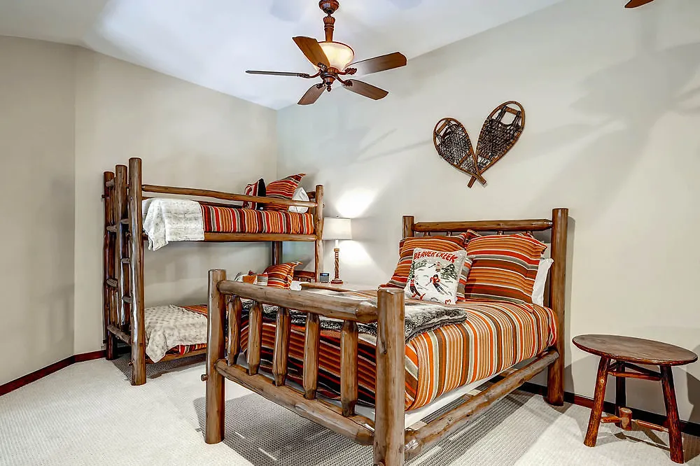 Otel Highlands Area By East West Hospitality 4*