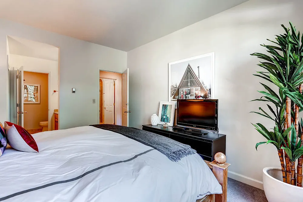 Otel Highlands Area By East West Hospitality