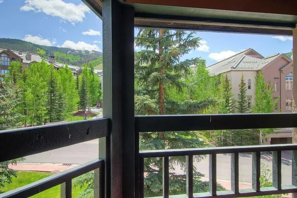 Kiva By East West Otel Beaver Creek