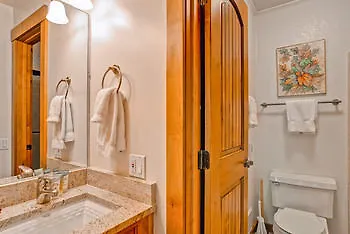 Ridgepoint Townhomes *