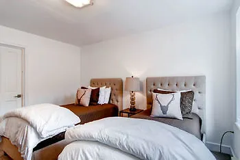 The Meadows Townhomes By East West *
