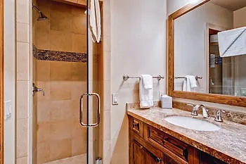 The Meadows Townhomes By East West Apartment Beaver Creek