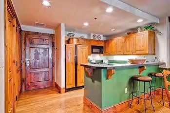 Market Square By East West 4* Beaver Creek