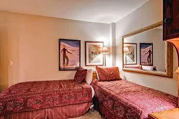 Otel Market Square By East West 4*