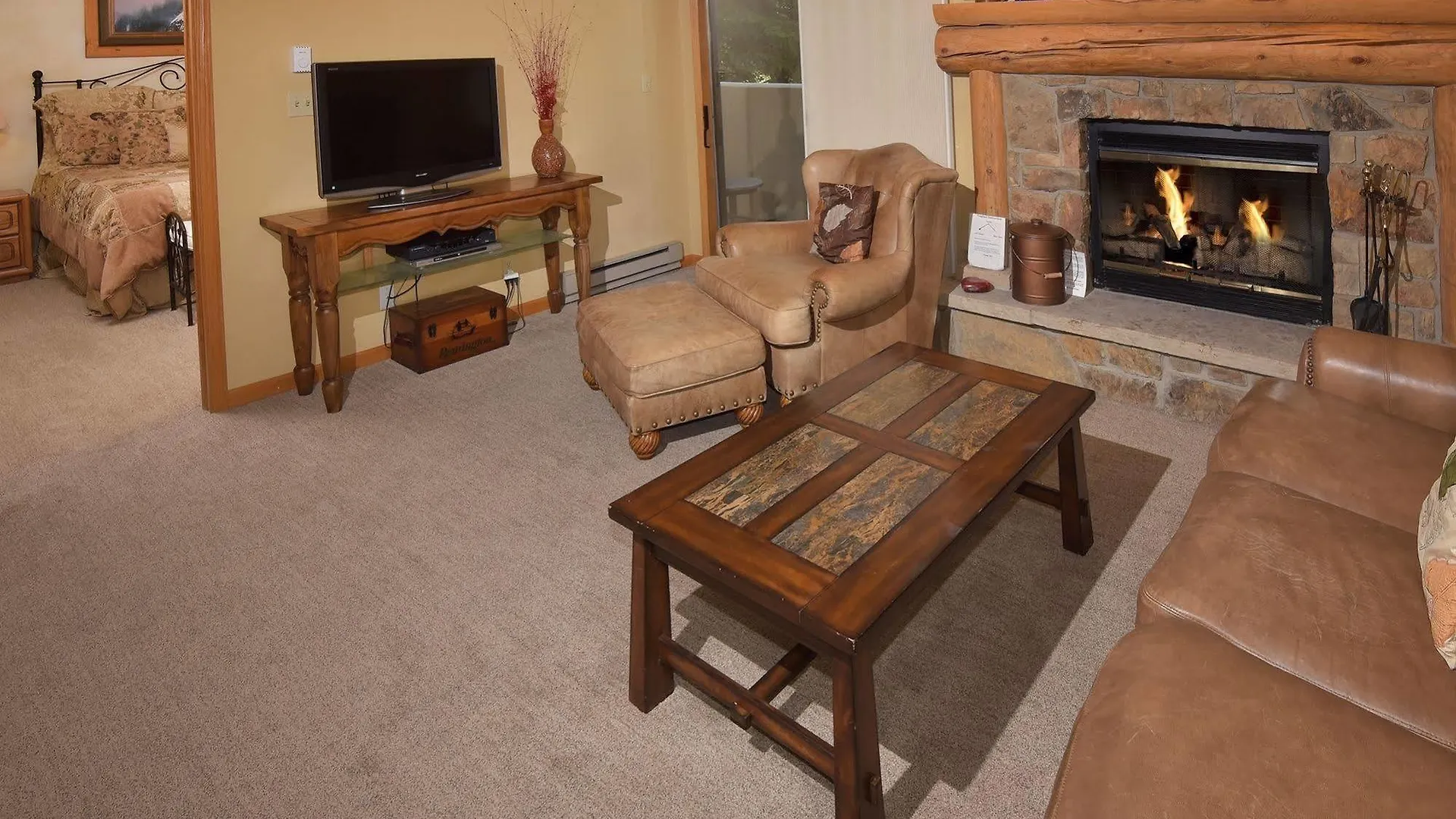 Townsend Place Lodge *