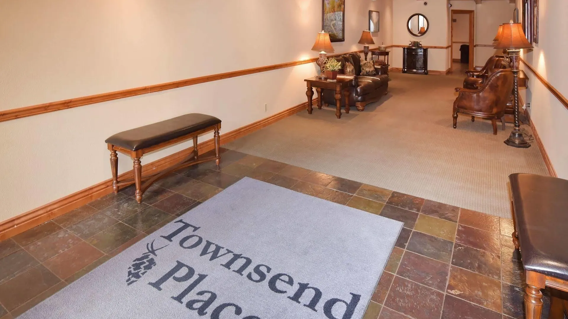 Lodge Townsend Place