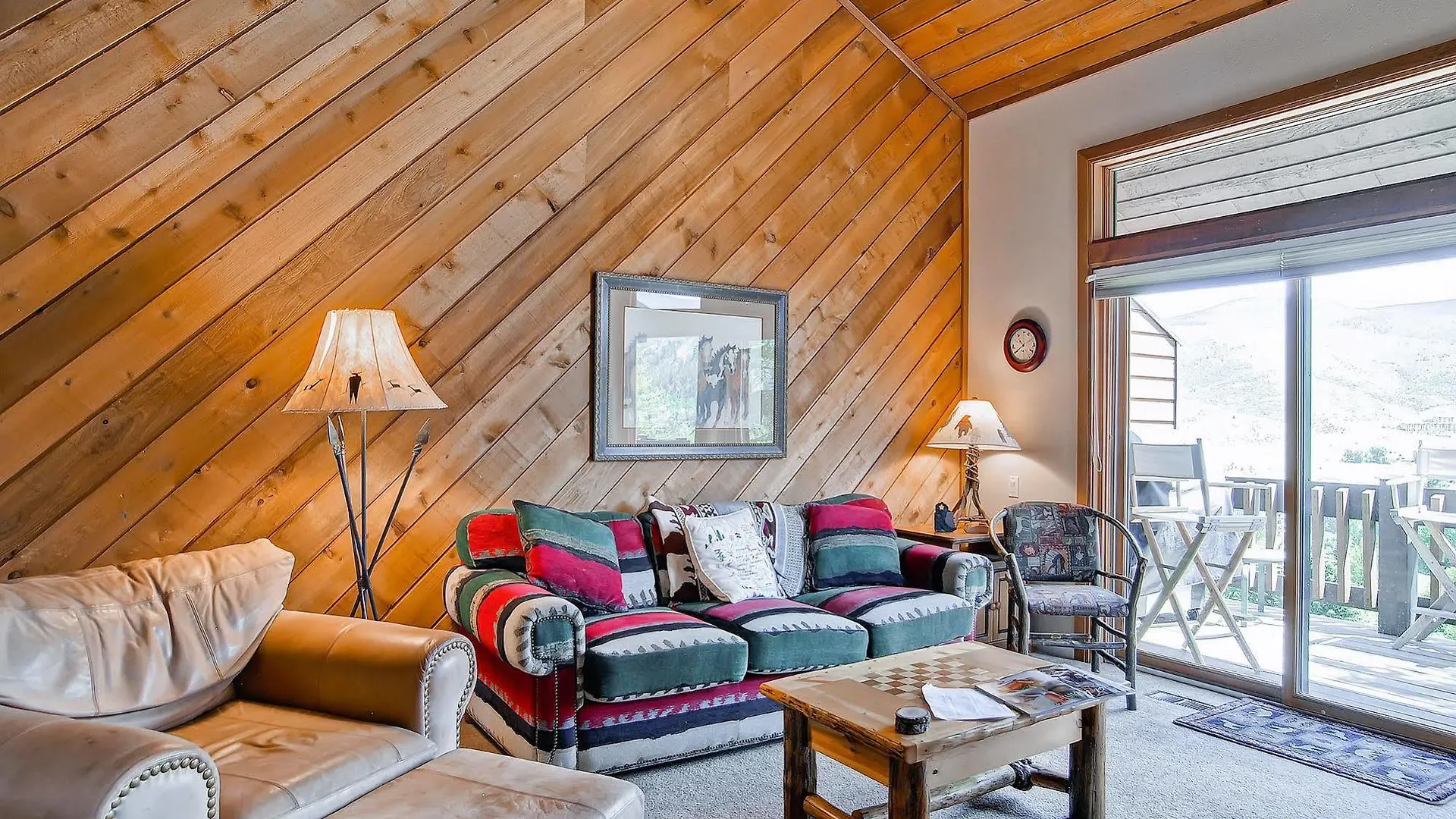 Ridgepoint Townhomes Apartment