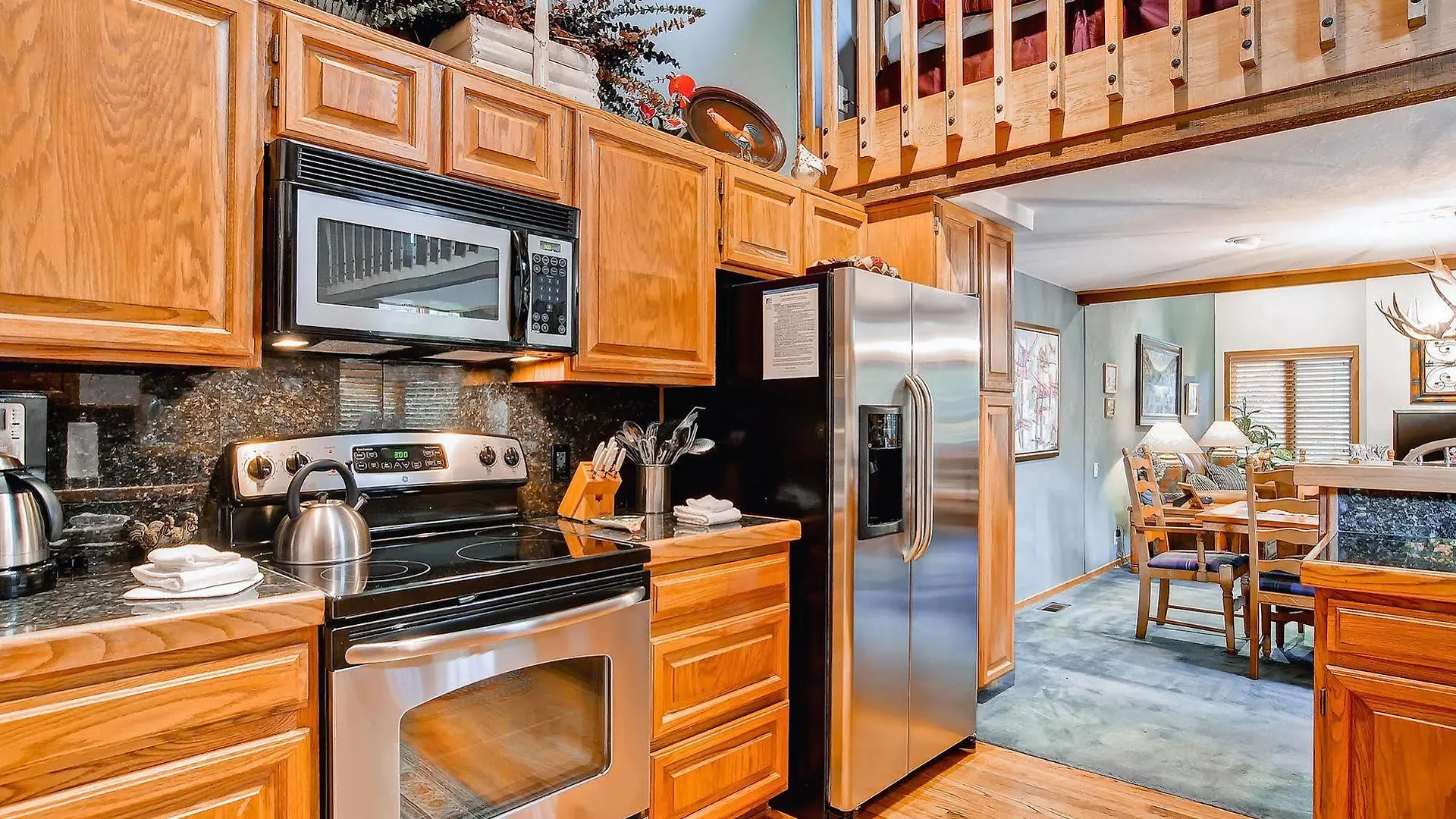 Apartment Ridgepoint Townhomes *