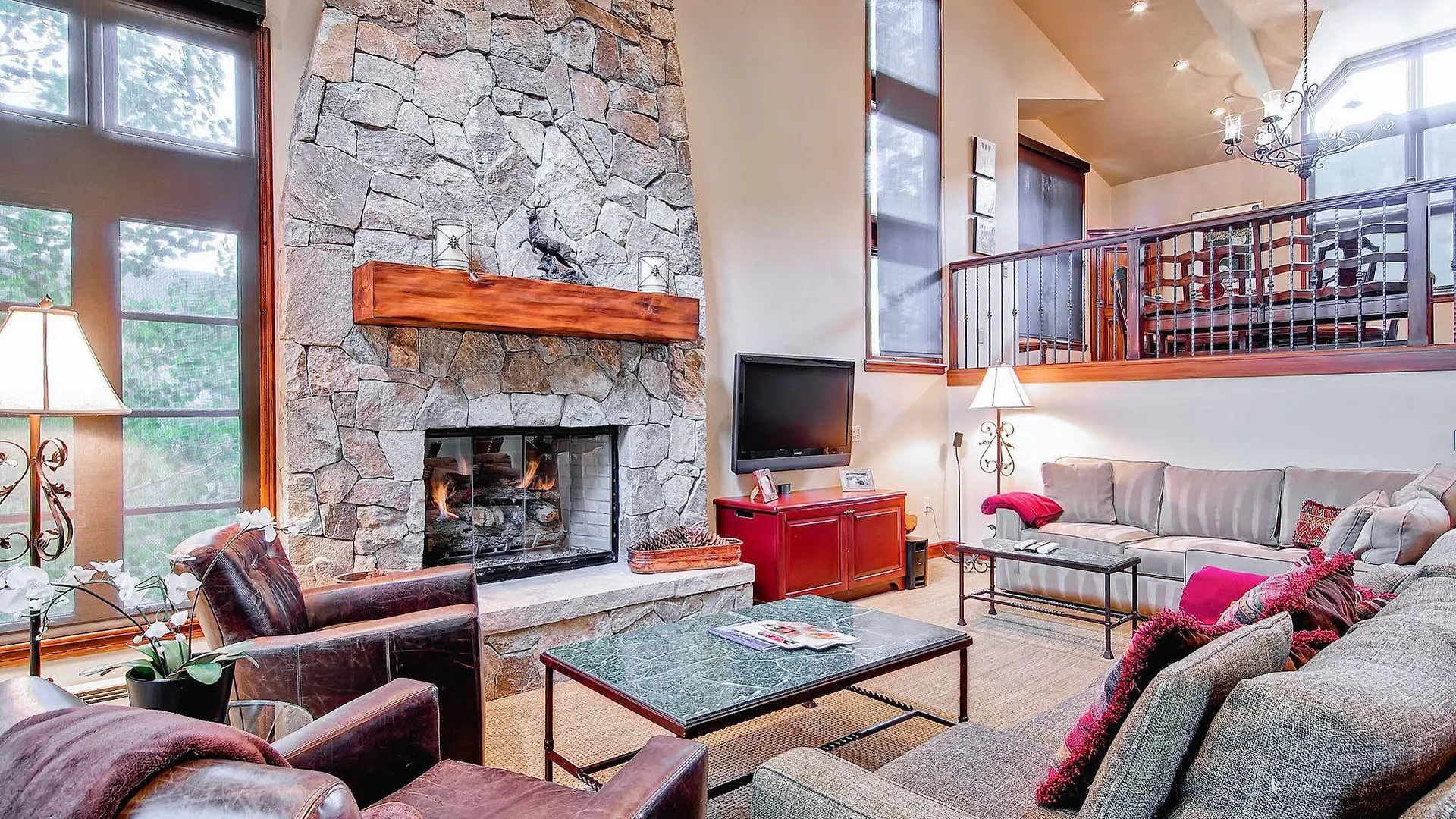 The Meadows Townhomes By East West Apartment Beaver Creek