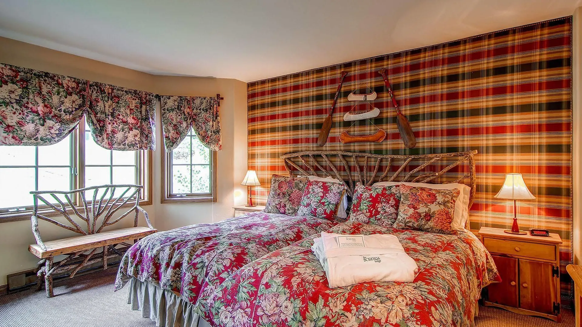 Borders By East West Hospitality Apart Otel Beaver Creek
