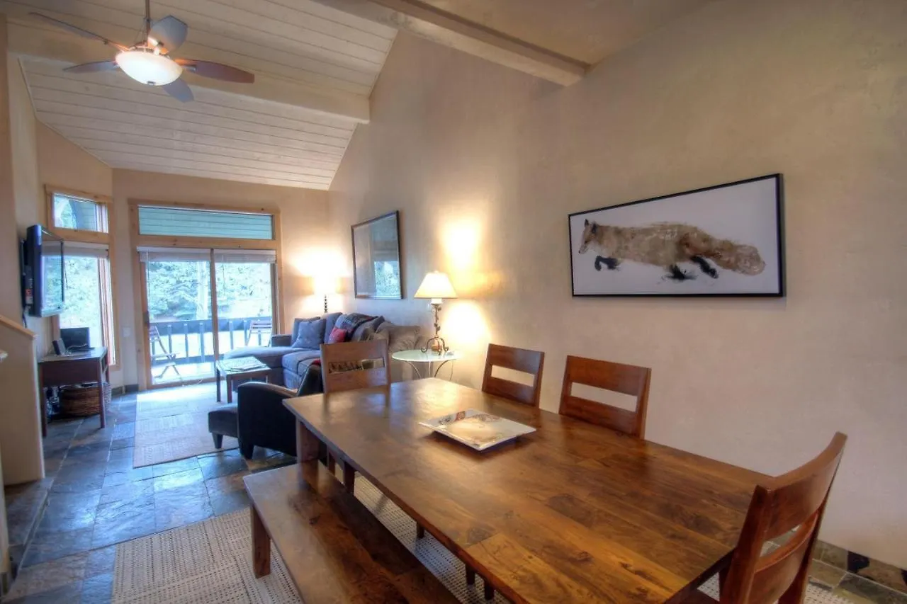 Holiday home 127 Ridgepoint Townhouse *