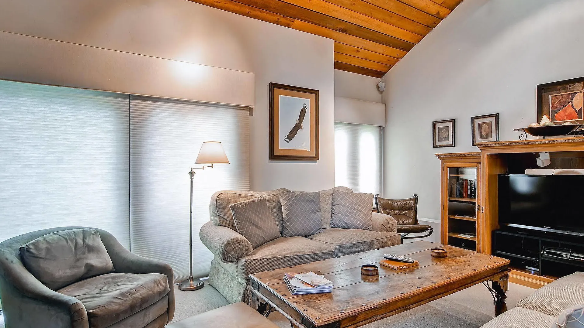 Ridgepoint Townhomes * Beaver Creek
