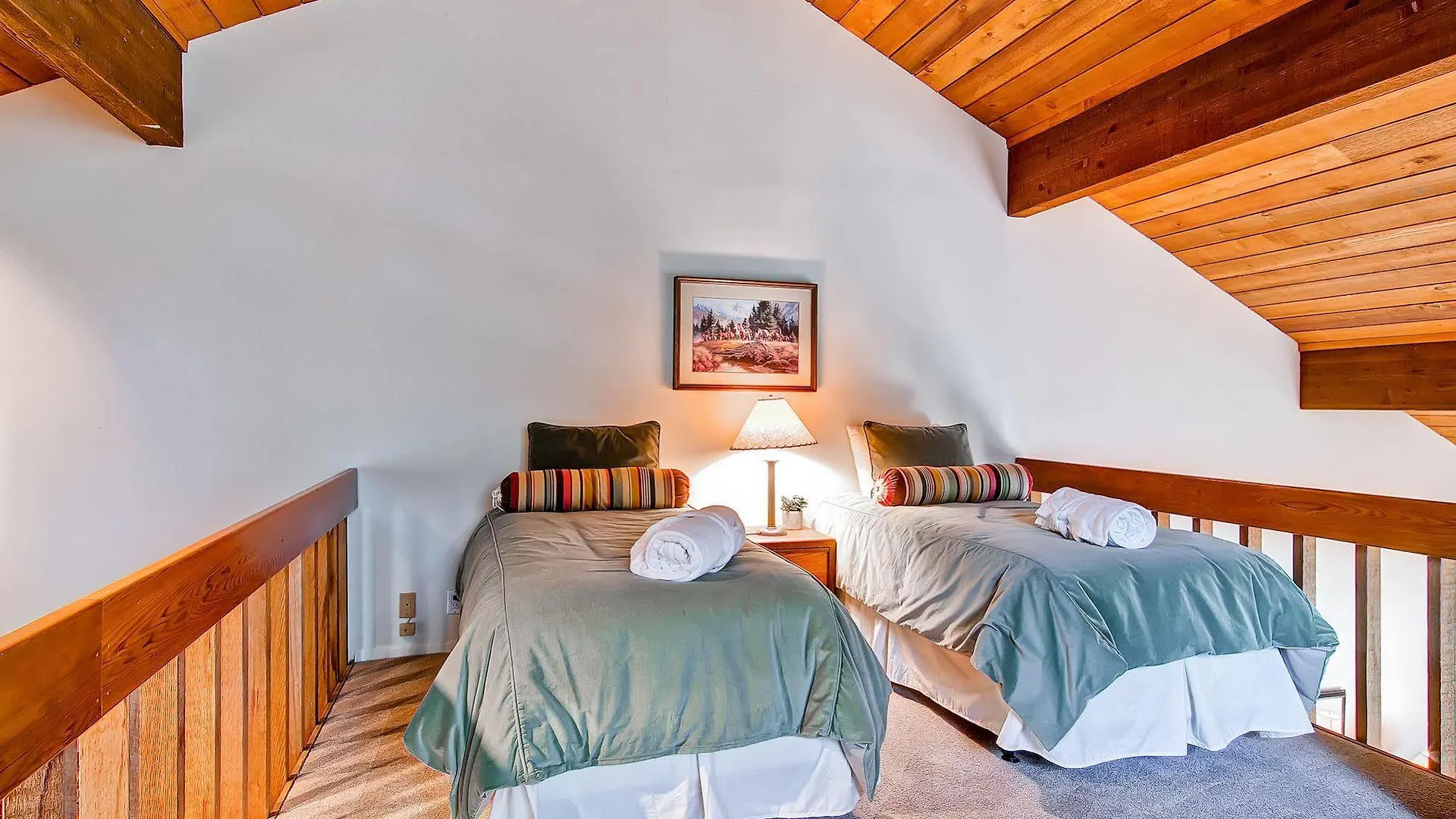 Ridgepoint Townhomes * Beaver Creek