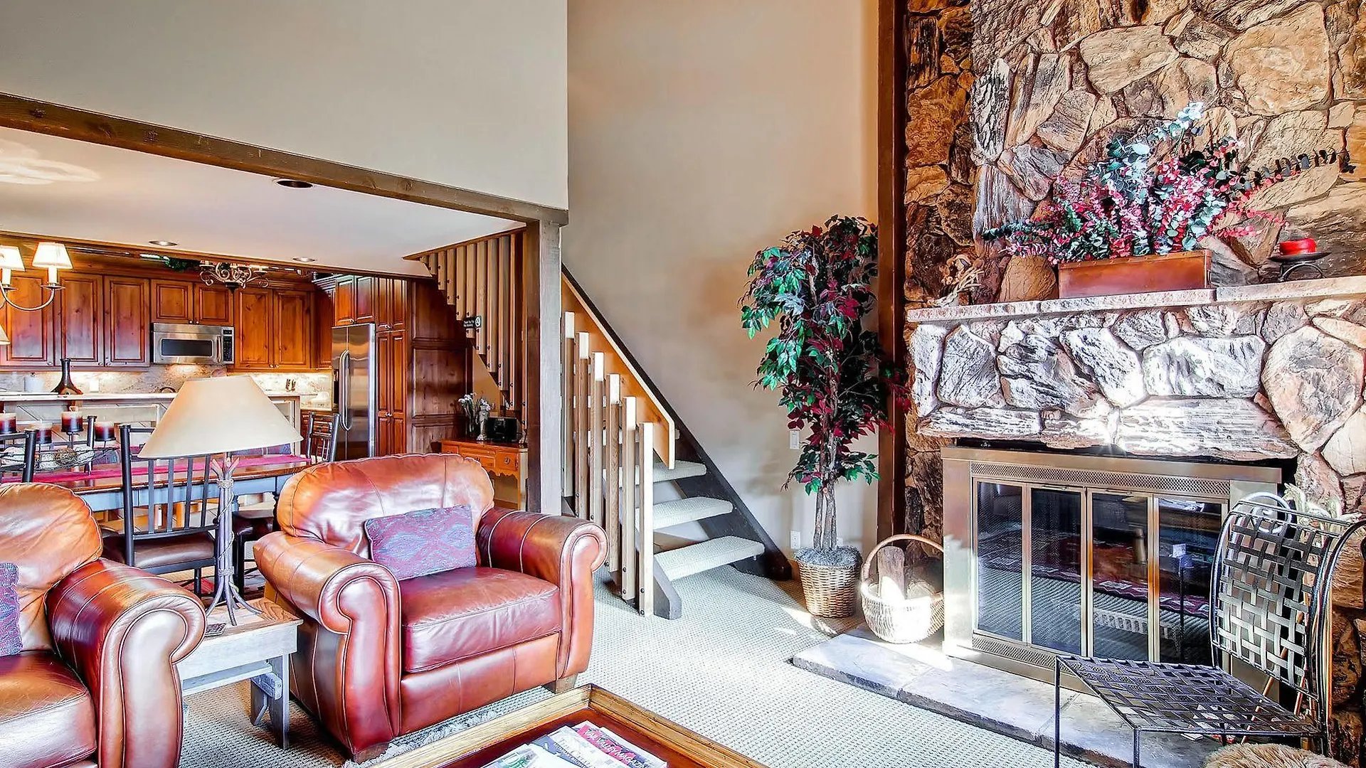 Ridgepoint Townhomes Apartment Beaver Creek