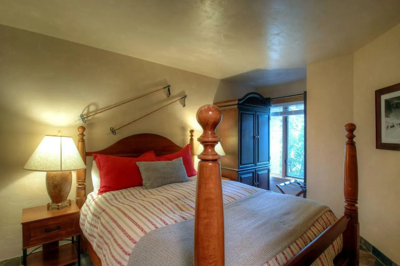 127 Ridgepoint Townhouse Holiday home *