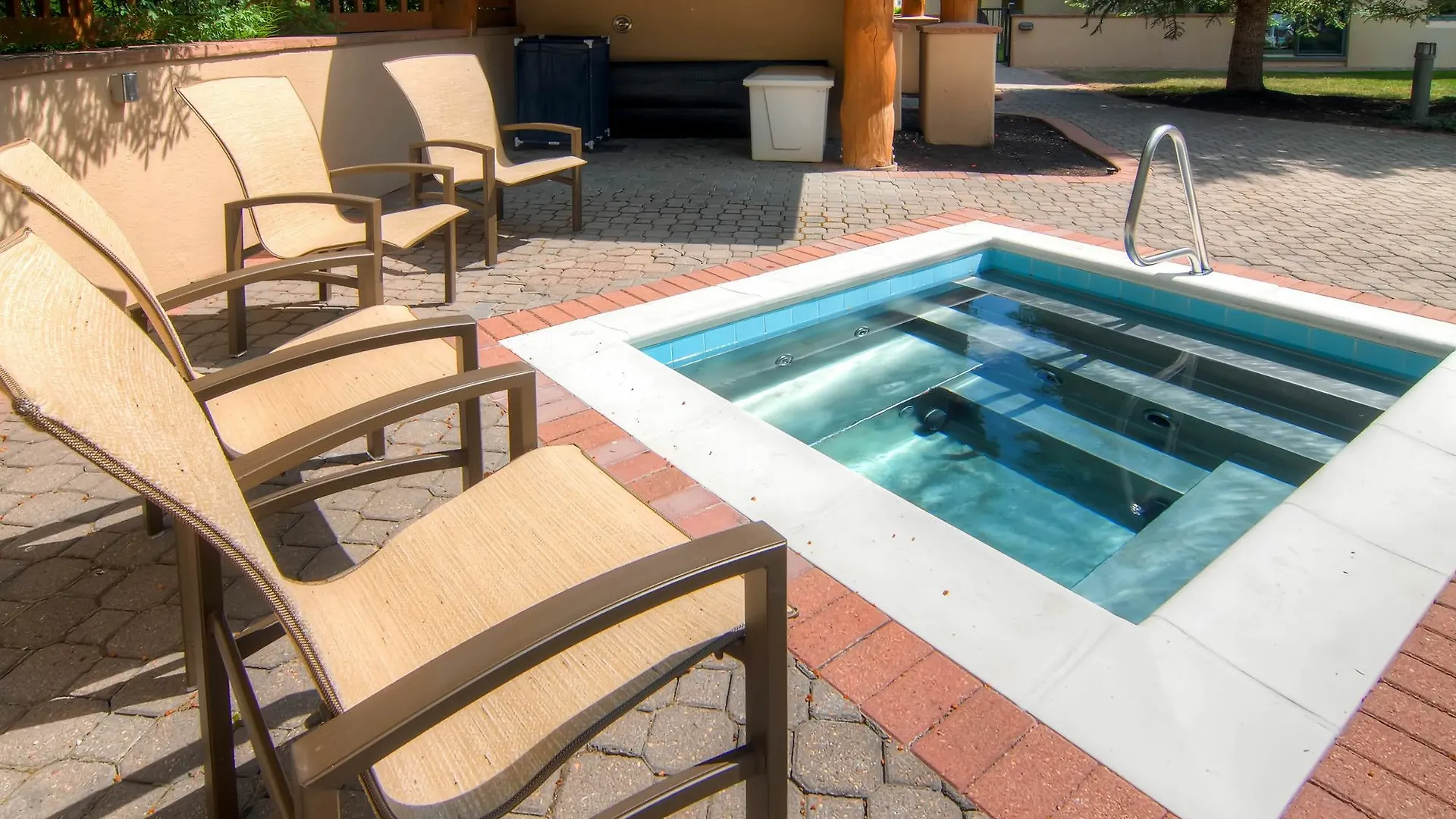 Kiva By East West Otel 4*