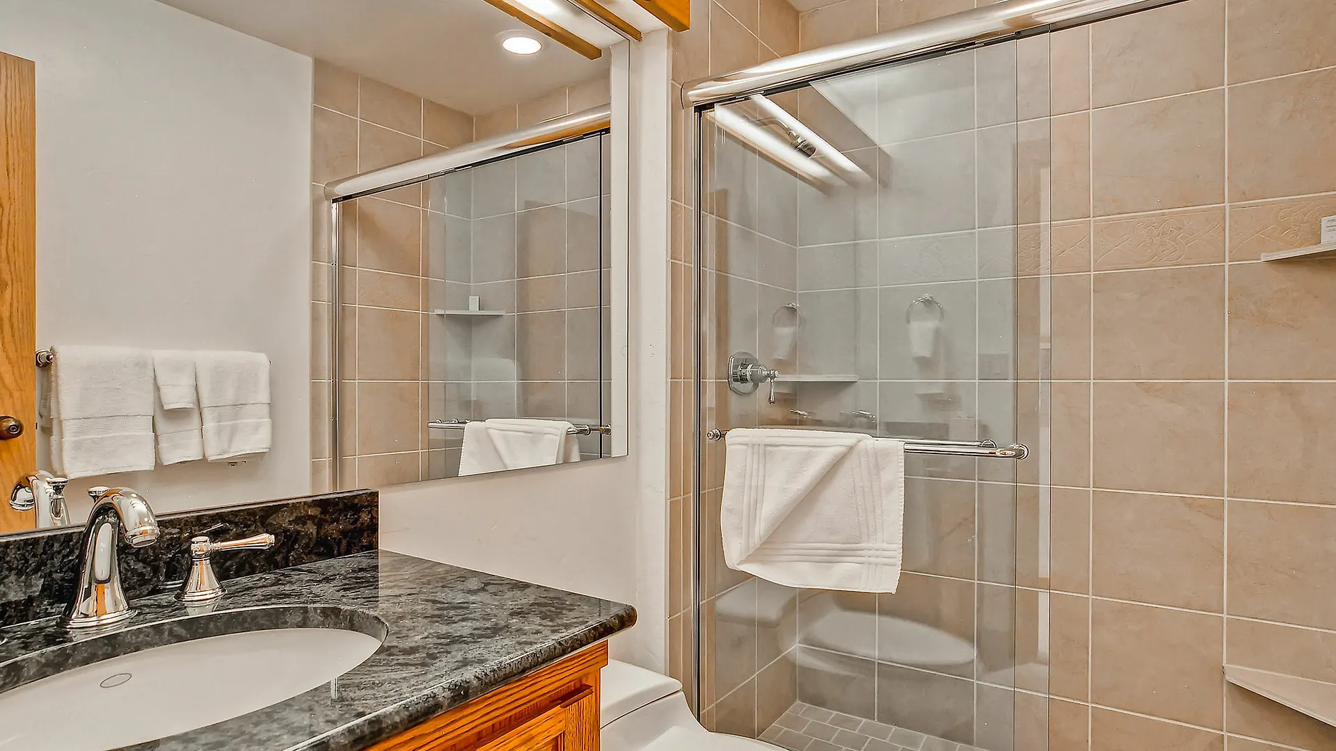 Kiva By East West Otel 4*