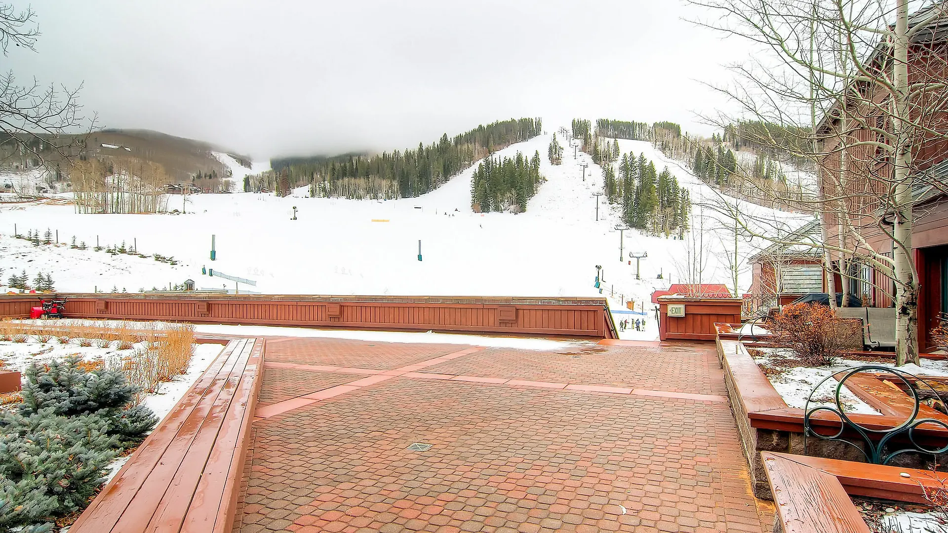 Otel Village Ford Hall By East West Beaver Creek
