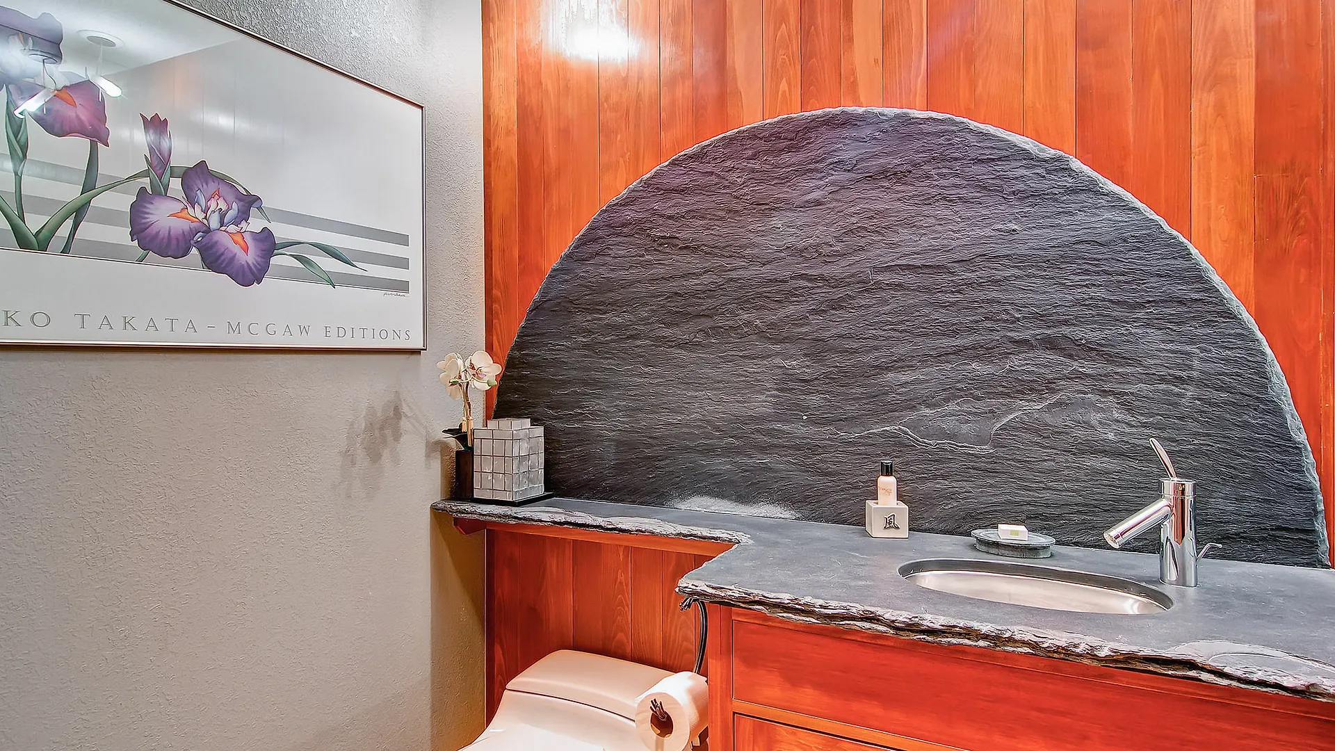 Village Ford Hall By East West Otel 4*
