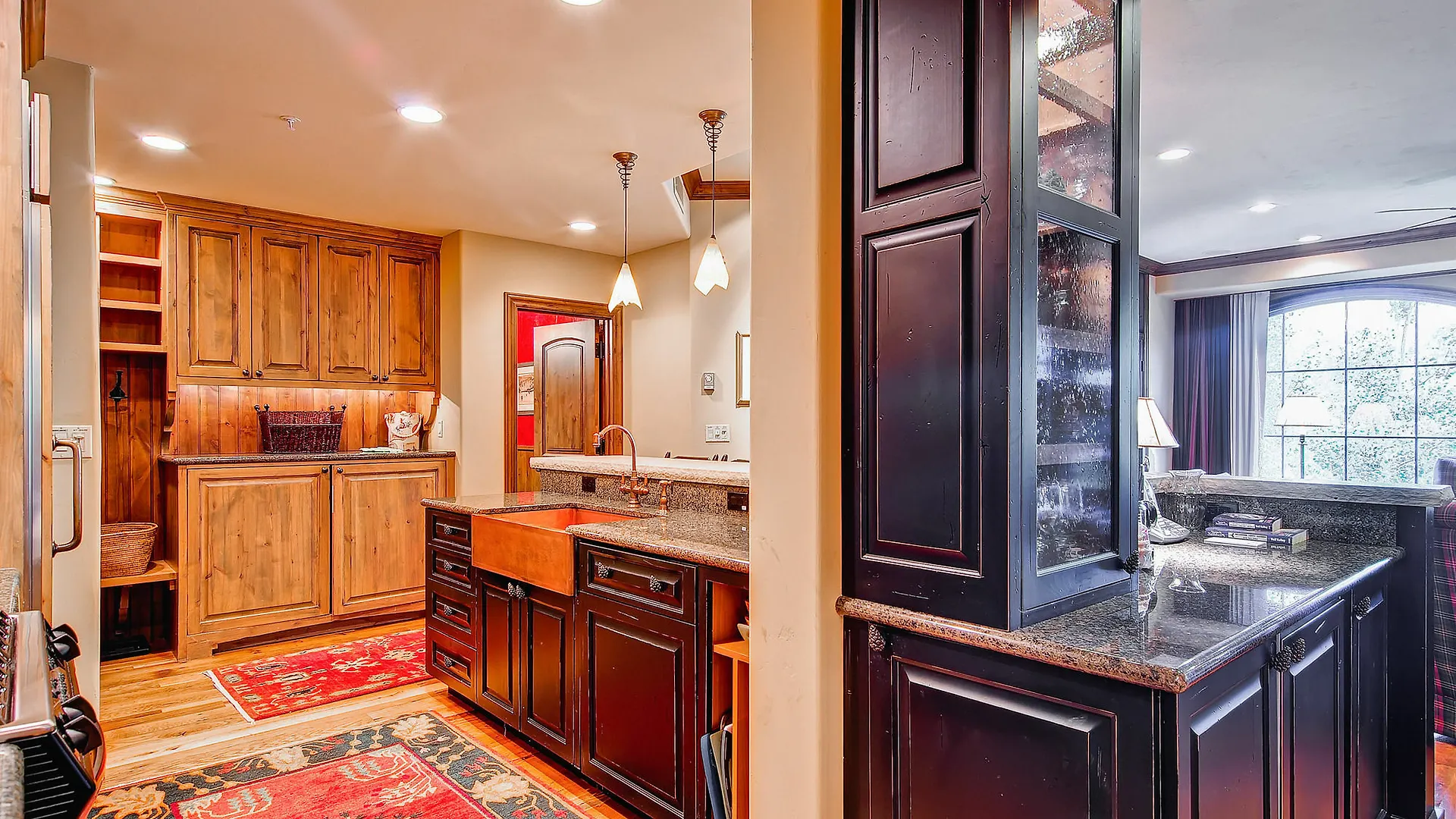 Apartment Oxford Court By East West Beaver Creek