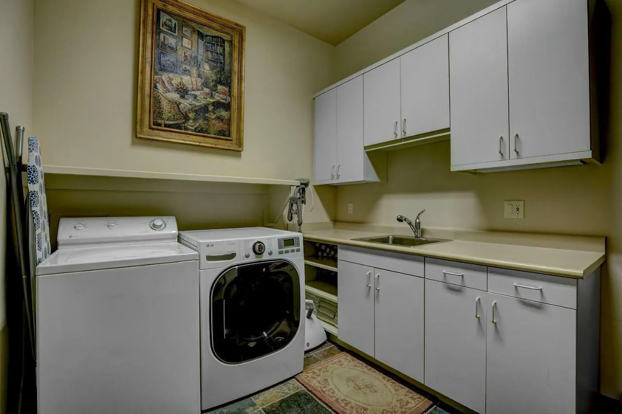 Snowberry Holiday home Beaver Creek