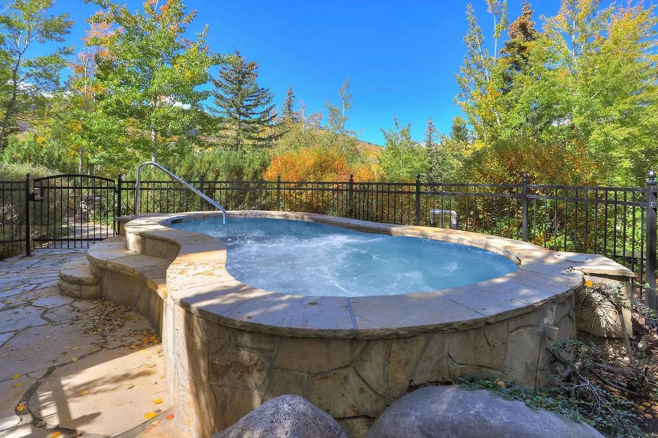 Saddleridge Beaver Creek