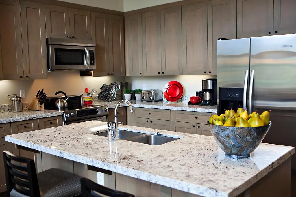 Westin Riverfront Penthouse Aparthotel 5*