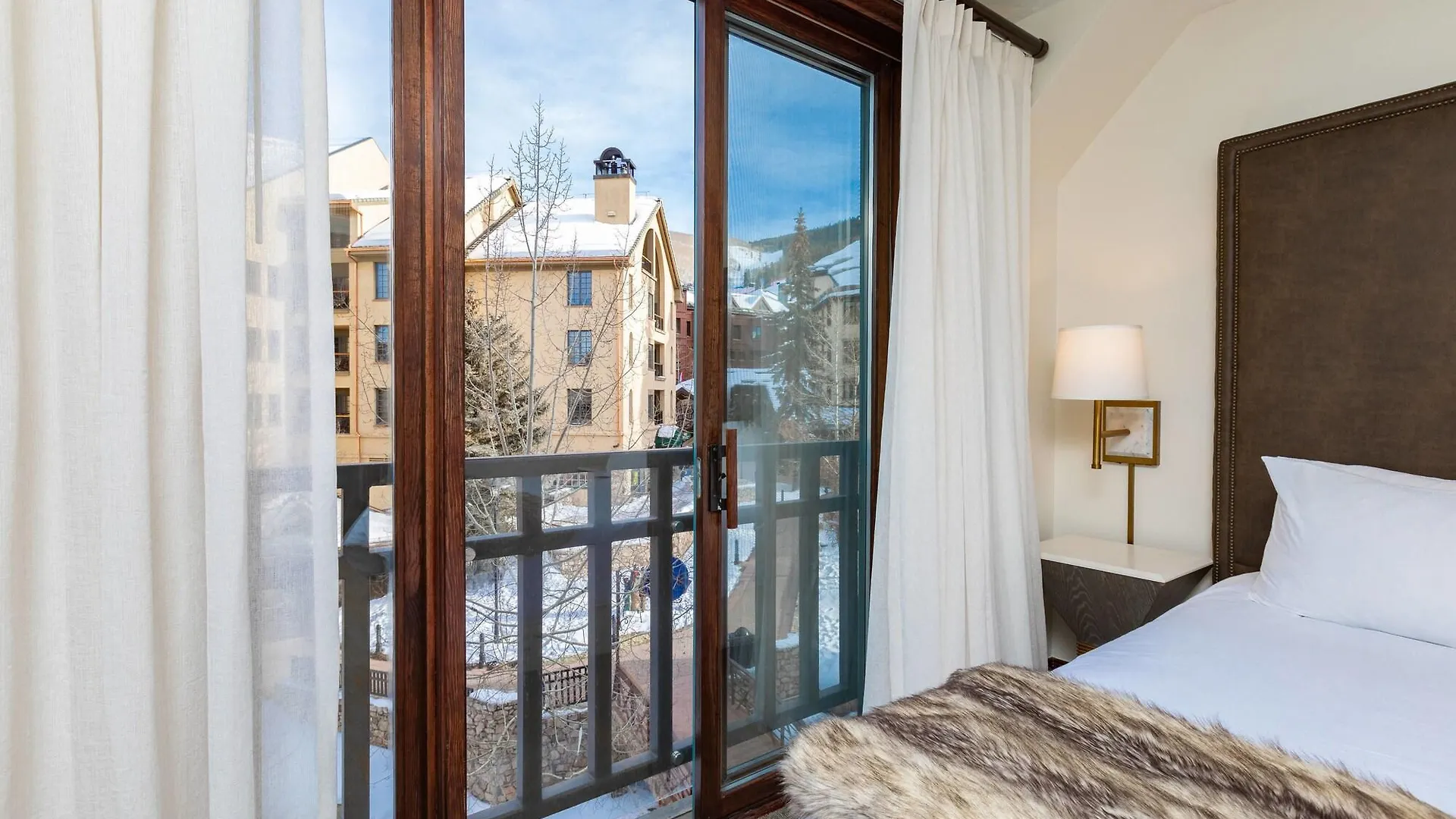 Lodge, Autograph Collection Otel
