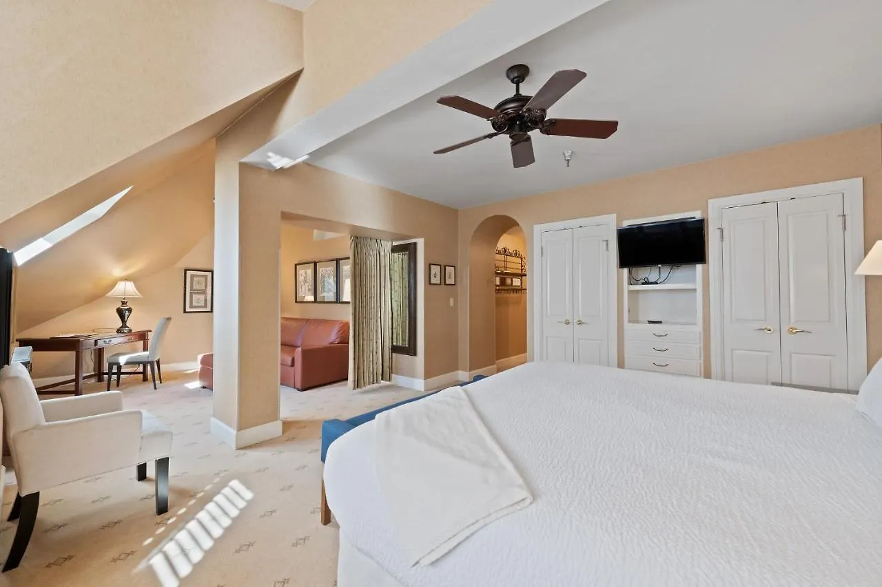 Aparthotel Poste Montane By East West