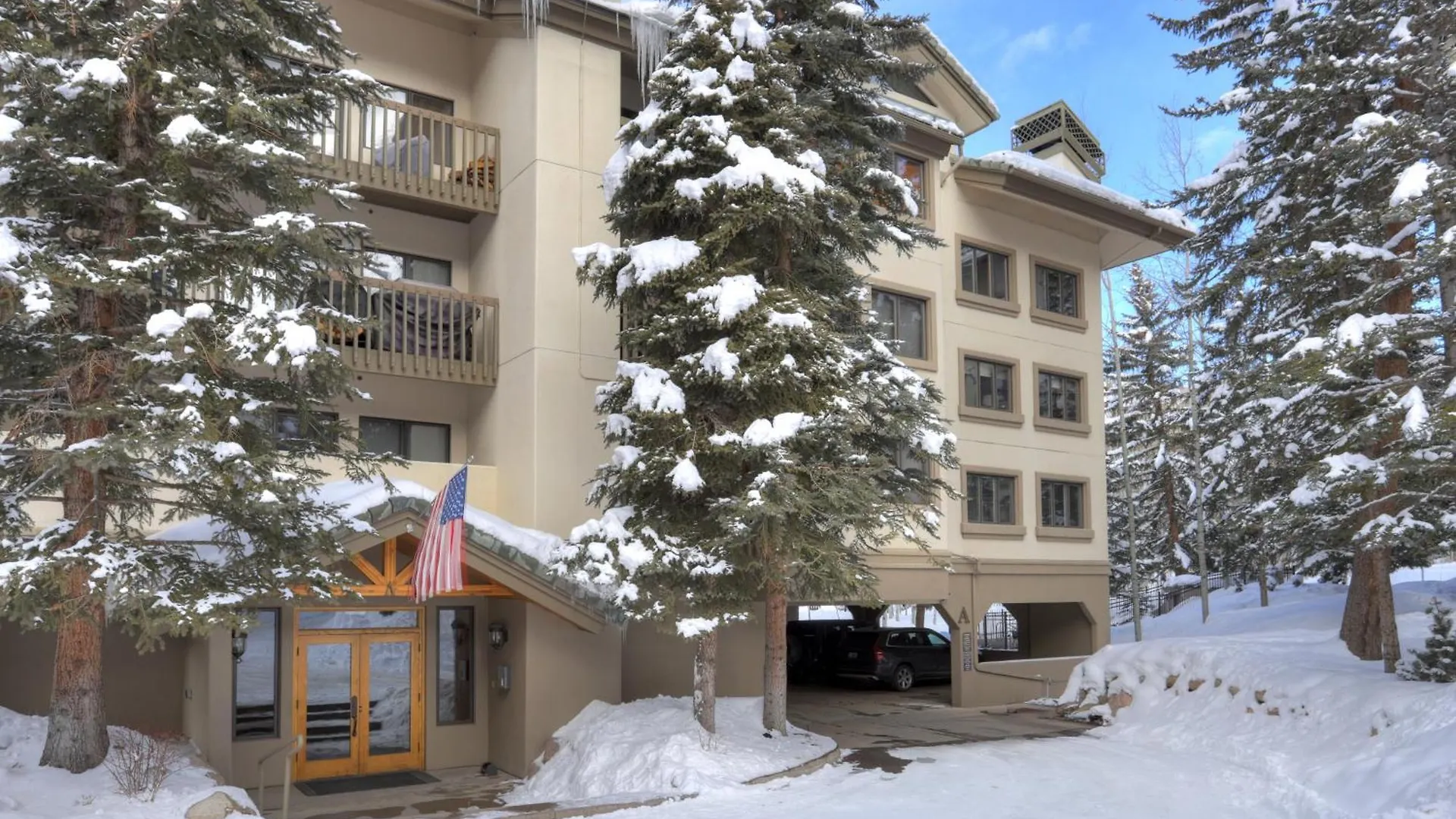 Townsend Place Деревянный коттедж *