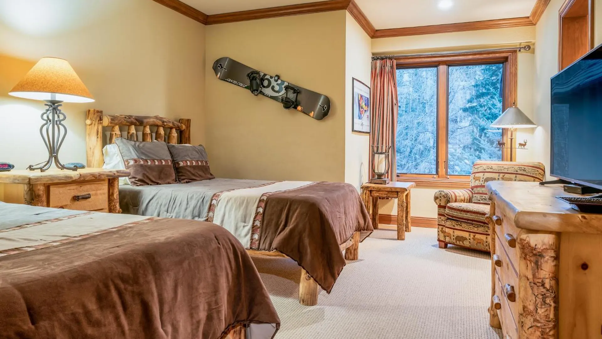 Creekside At 4* Beaver Creek