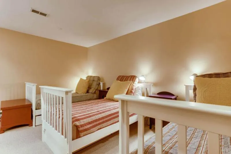 Meadows Townhome R4 By East West Hospitality