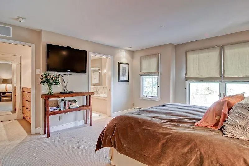 Apartment Meadows Townhome R4 By East West Hospitality *