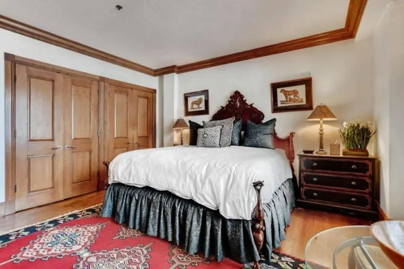 Apartment Mccoy Peak 202 By East West Hospitality *