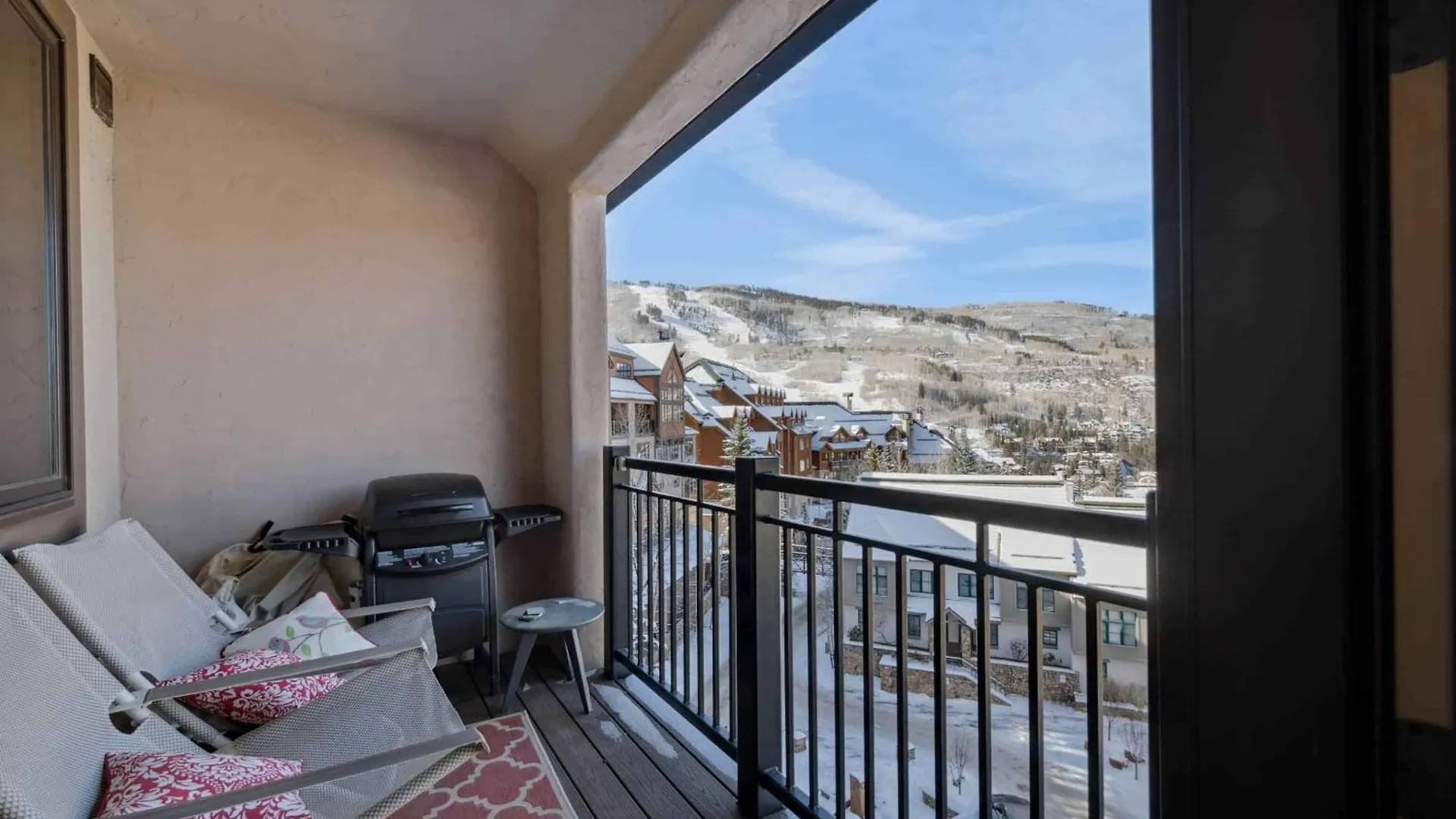 Highlands Slopeside 503 By East West Hospitality * Beaver Creek