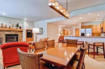Highlands 309 Apartment