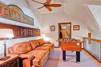 Highlands 309 Apartment