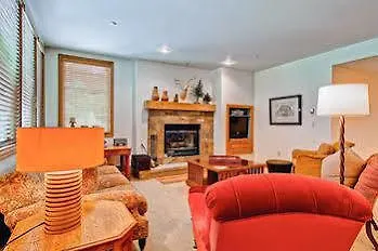 Apartment Highlands 309 *