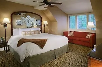 Poste Montane By East West 3*