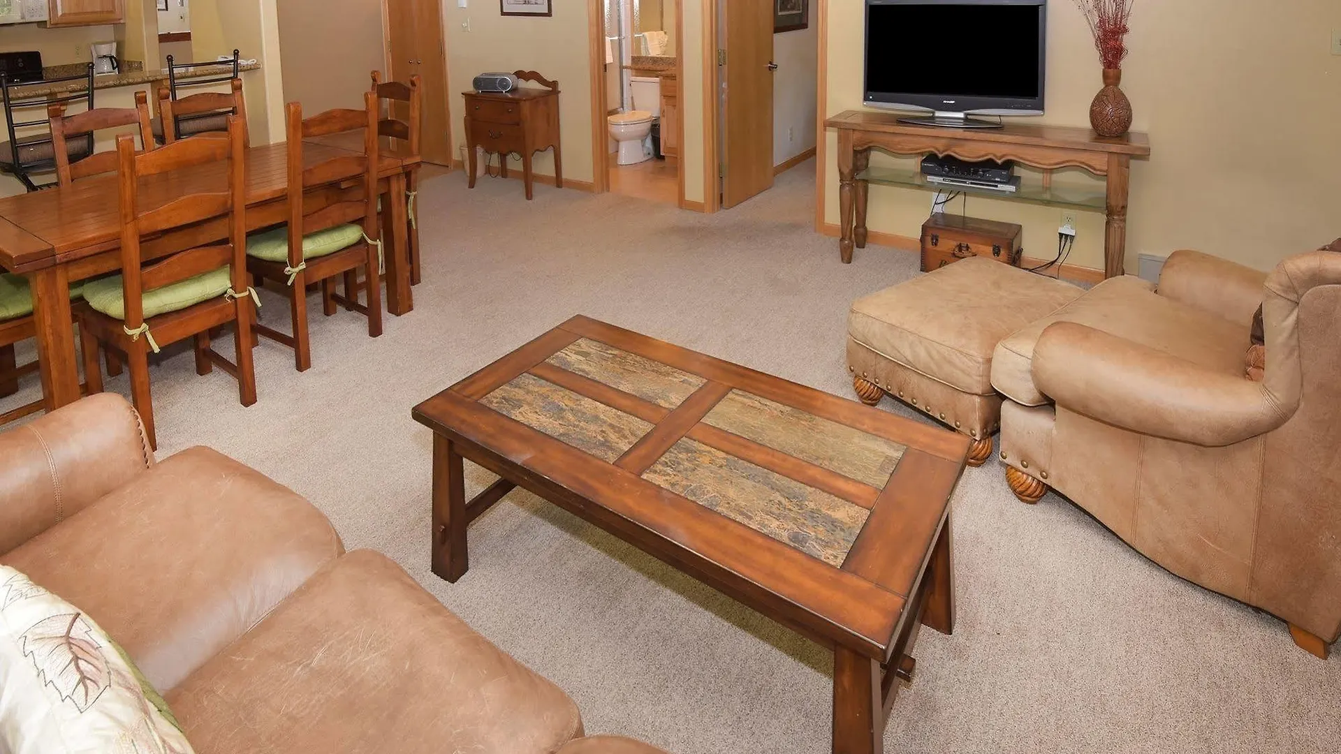Деревянный коттедж Townsend Place