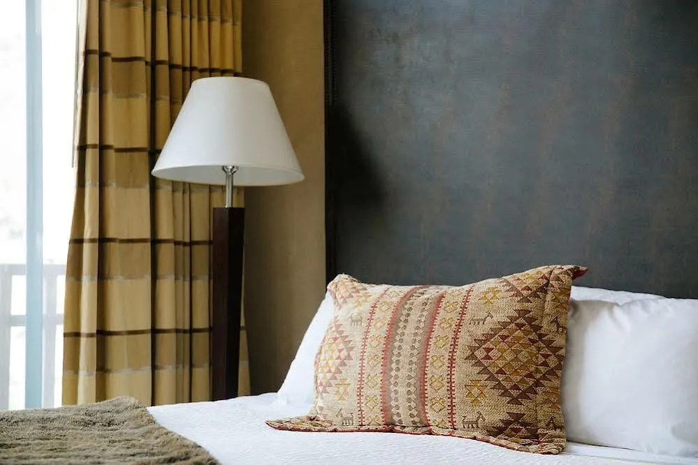 Lodge, Autograph Collection 4*